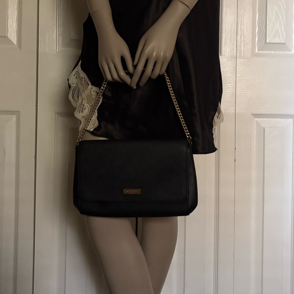 Kate Spade Black and Gold Shoulder Bag